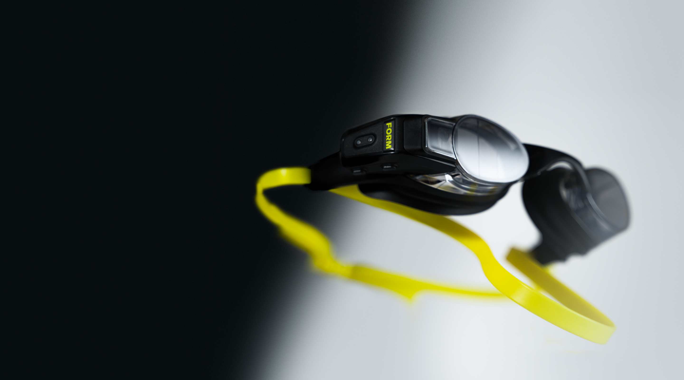 FORM Smart Swim Goggles and Swim App
